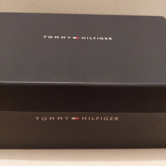 Tommy Hilfiger Lando 12M White LL Men's Shoes (New in the Box) - Picture 3 of 14